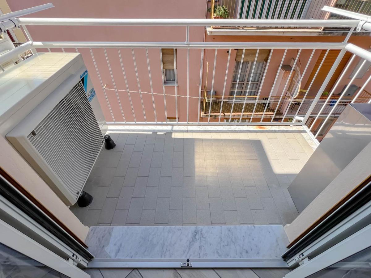 Trilocale Super Ristrutturato Varazze Luaran gambar